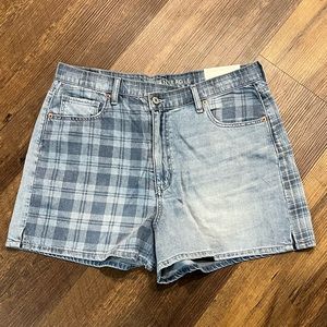 NWT American Eagle denim short highest waist mom short cross over button size 14